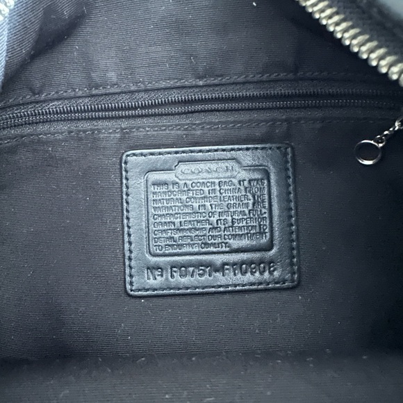 Vintage Coach SoHo Black Leather Shoulder Bag - Picture 6 of 6